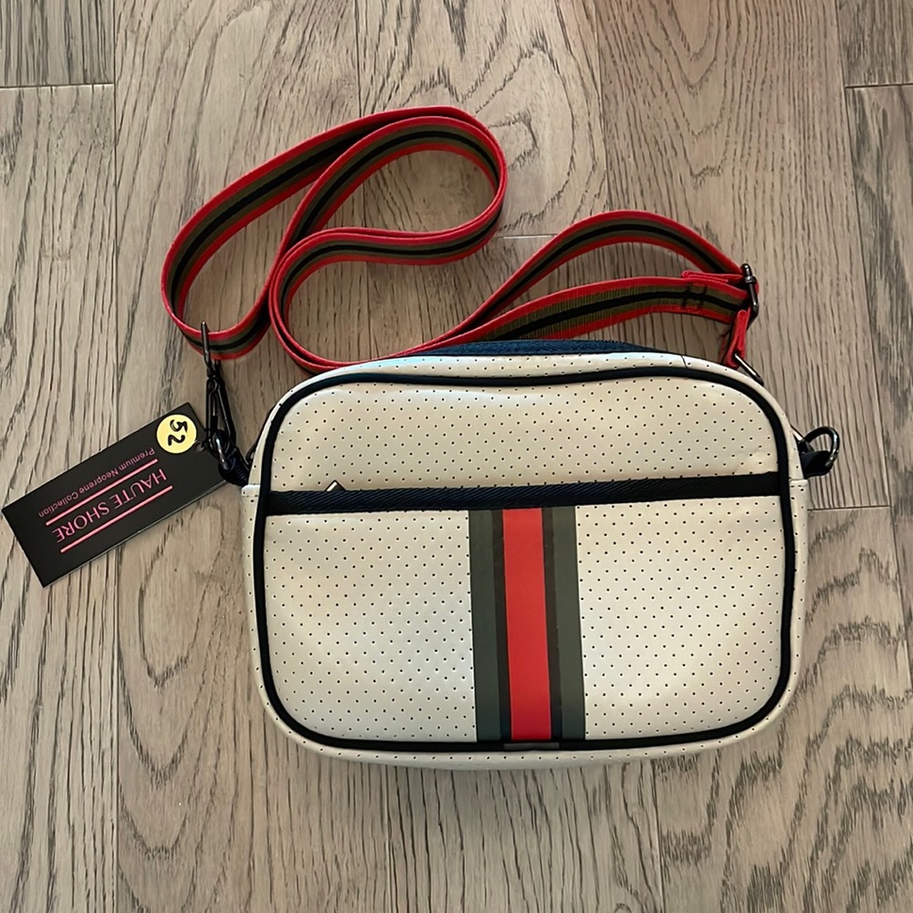 NWT Haute Shore Drew Crossbody in Roma